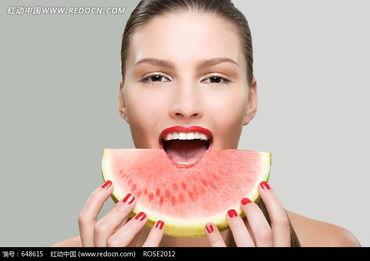 最强吃瓜美女图片高清视频,最强吃瓜美女高清视频，带你领略视觉盛宴