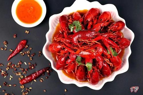 吃瓜爆辣小龙虾的视频,辣味十足！揭秘吃瓜爆辣小龙虾的视觉盛宴