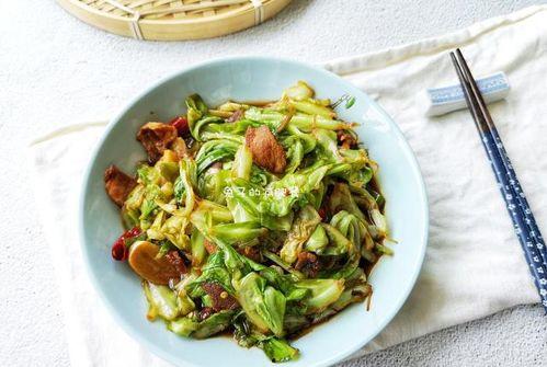 吃手撕瓜的视频,轻松解锁夏日清凉新吃法