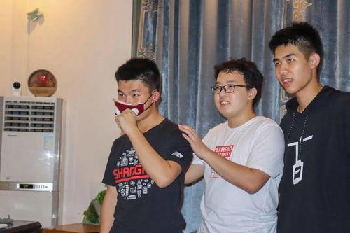 吃瓜群众被误杀视频,吃瓜群众意外命丧视频引发社会关注